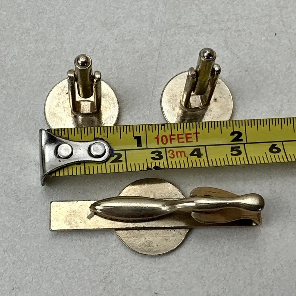 Gold Tone Round Cufflinks & Tie Clip Set Vintage Unmarked Circle Three Lines Pie